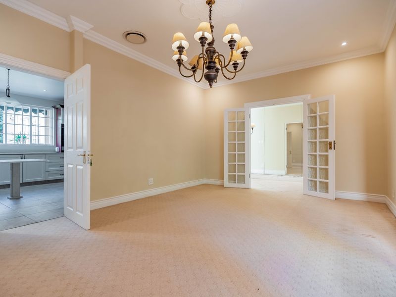 Relaxed Blue Zone Living with Space, and Style in Meadow Lane - Photo 9