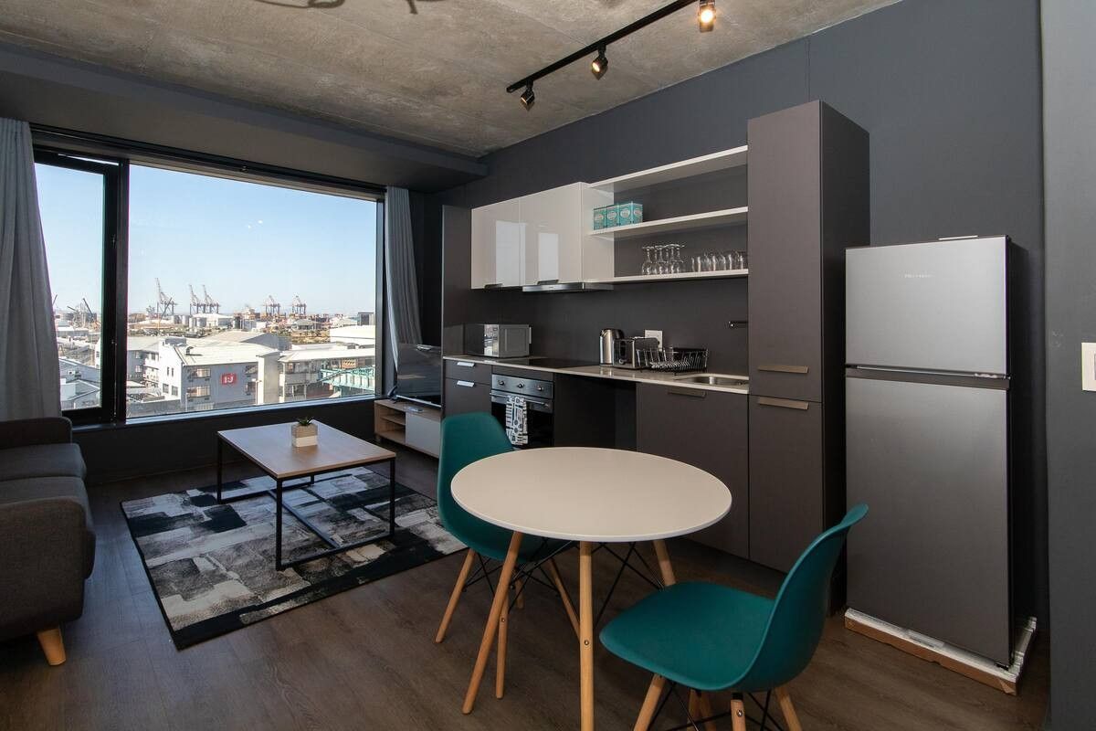 Investment Apartment For Sale in Woodstock, Cape Town - Photo 4