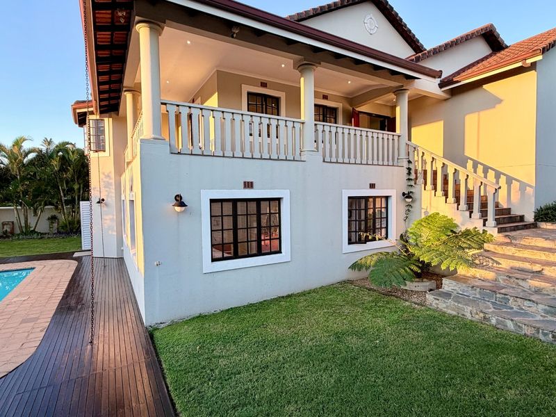 Family residence in Sheffield Beach - Photo 1