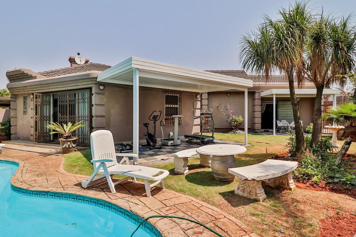 House For Sale in Birchleigh, Kempton Park - Photo 4