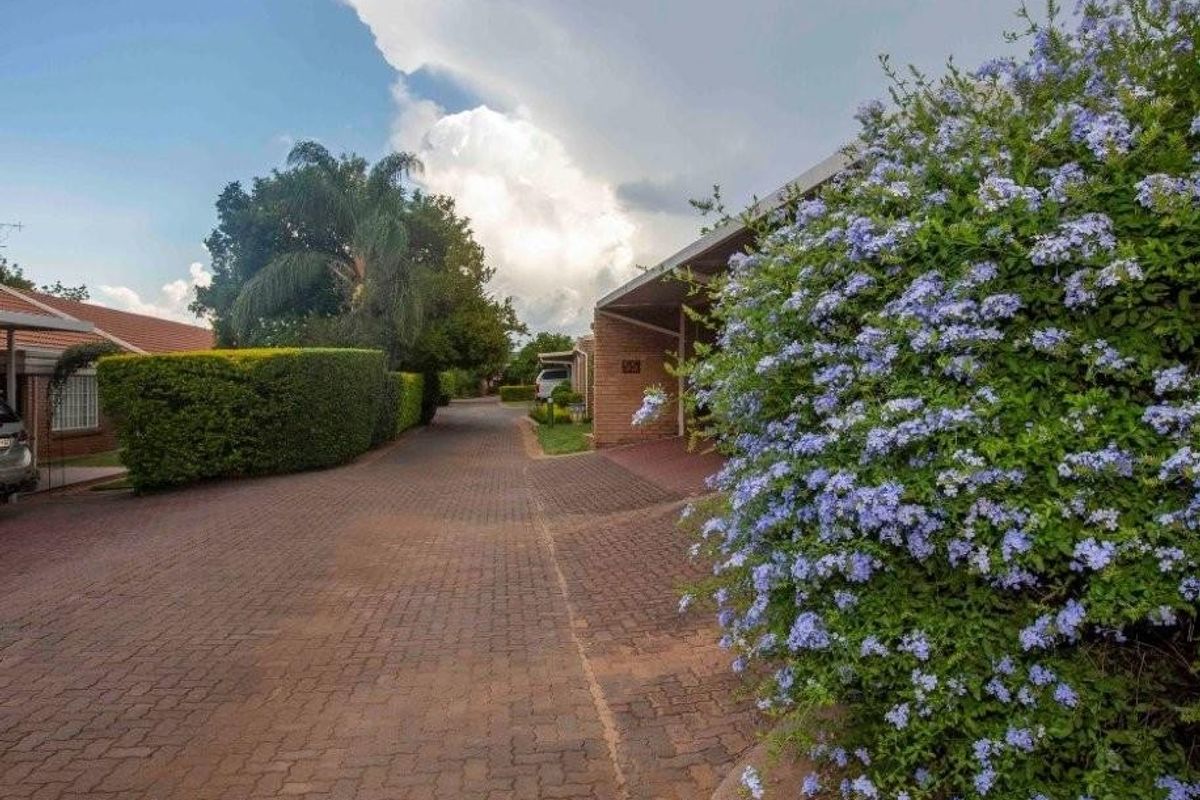 Townhouse For Sale in Bela Bela - Photo 5