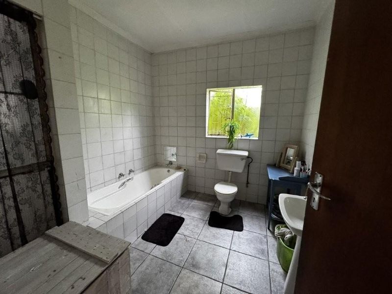 House For Sale in Birchleigh, Kempton Park - Photo 6