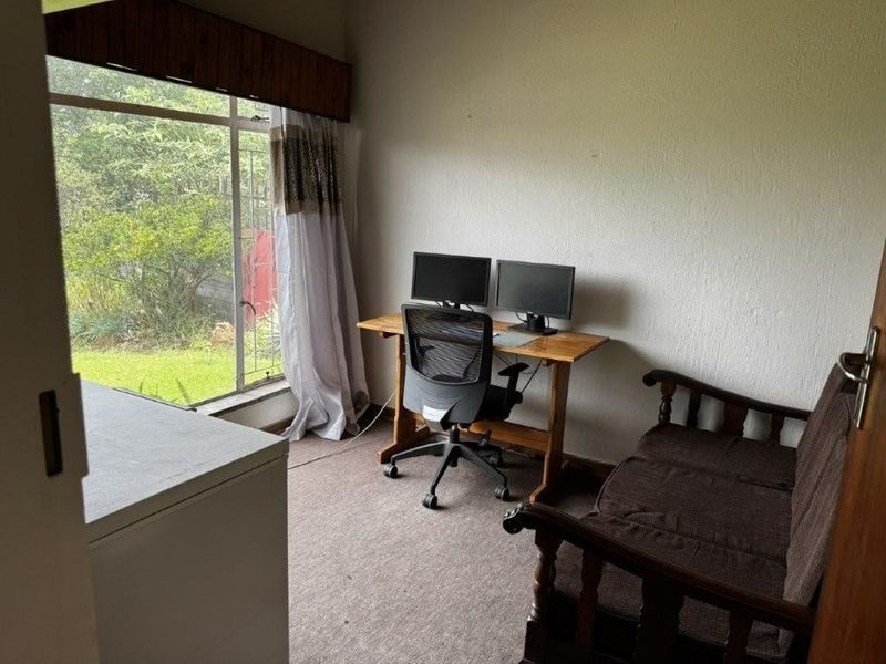 House For Sale in Birchleigh, Kempton Park - Photo 8