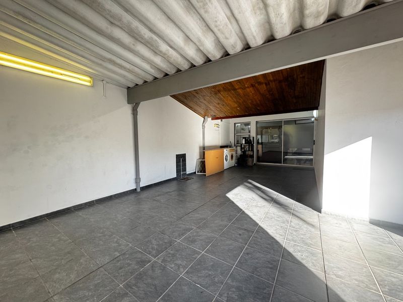 Modern Spacious Townhouse Arboretum - Photo 8