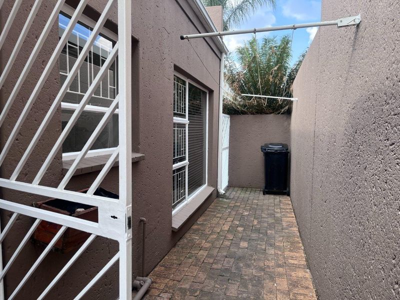House For Sale in Glen Marais, Kempton Park - Photo 7