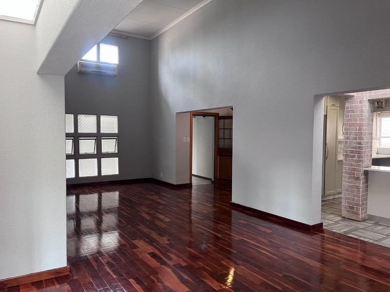 House For Sale in Glen Marais, Kempton Park - Photo 5