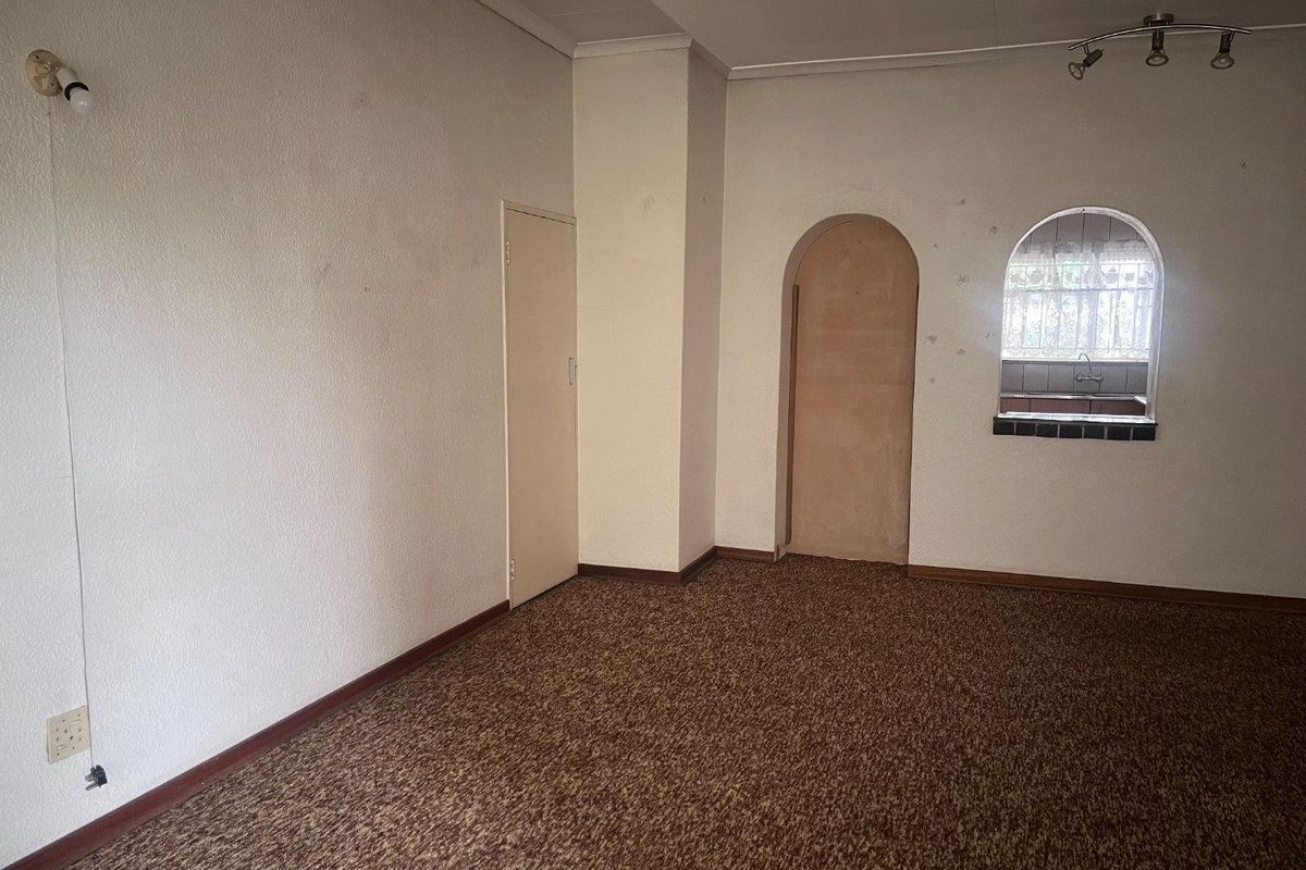 House For Sale in Kempton Park Ext 4, Kempton Park - Photo 4