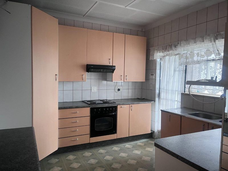 House For Sale in Kempton Park Ext 4, Kempton Park - Photo 6