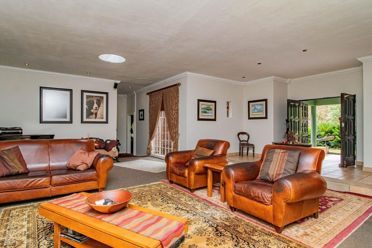 House For Sale in Norton Home Estate, Benoni - Photo 5