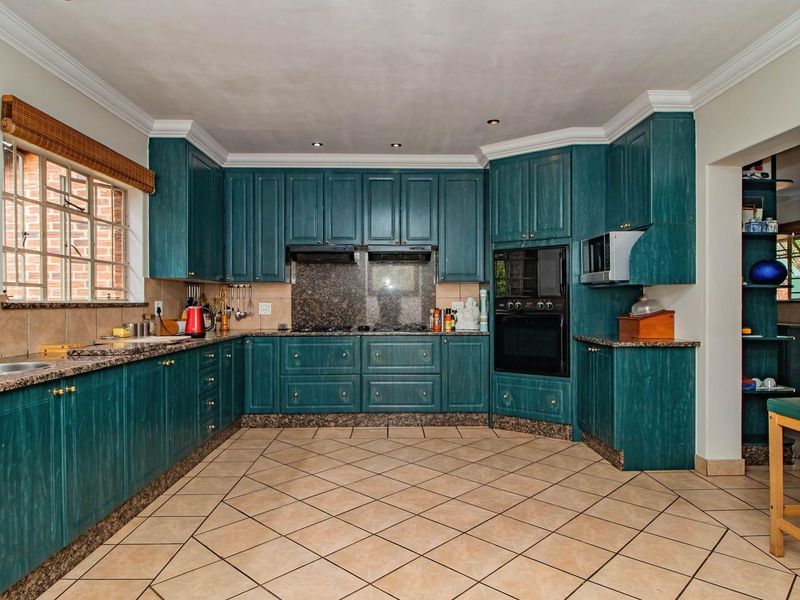 House For Sale in Norton Home Estate, Benoni - Photo 7