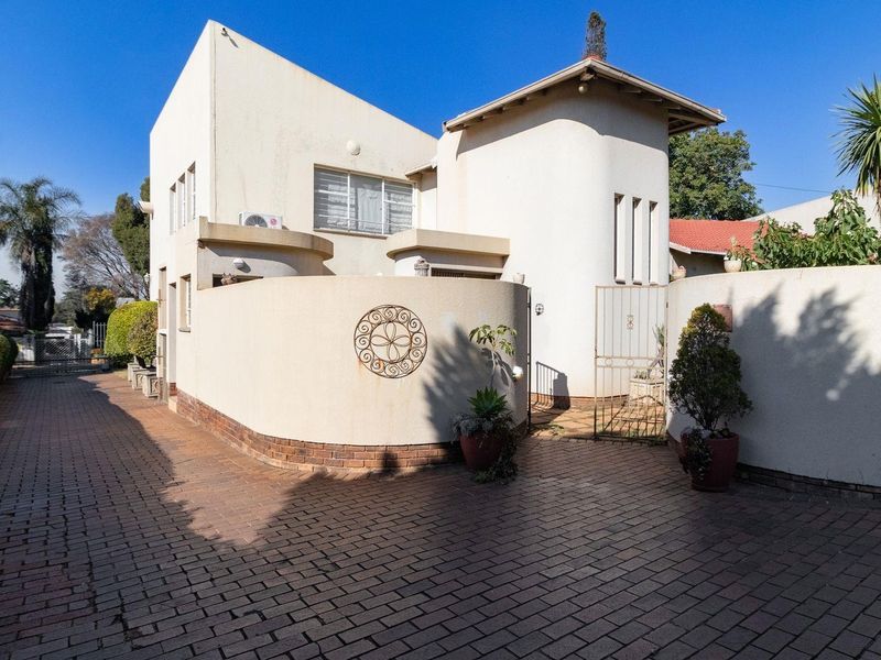 House For Sale in Van Riebeeck Park, Kempton Park - Photo 5