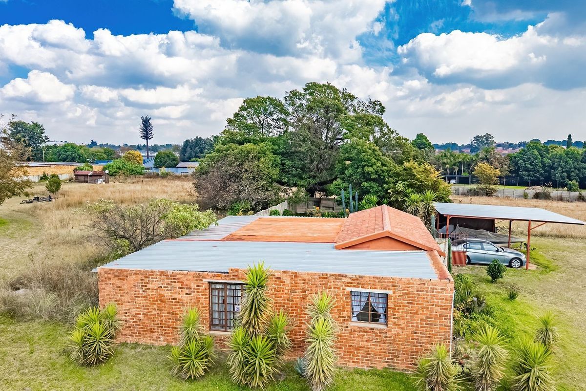 Farm For Sale in Kempton Park AH, Kempton Park - Photo 5