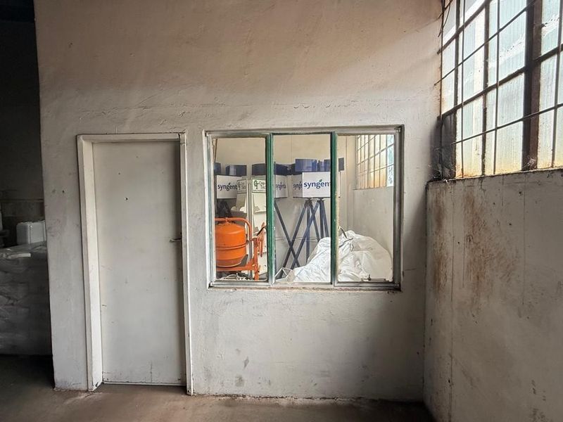 Industrial Property For Sale - Photo 7