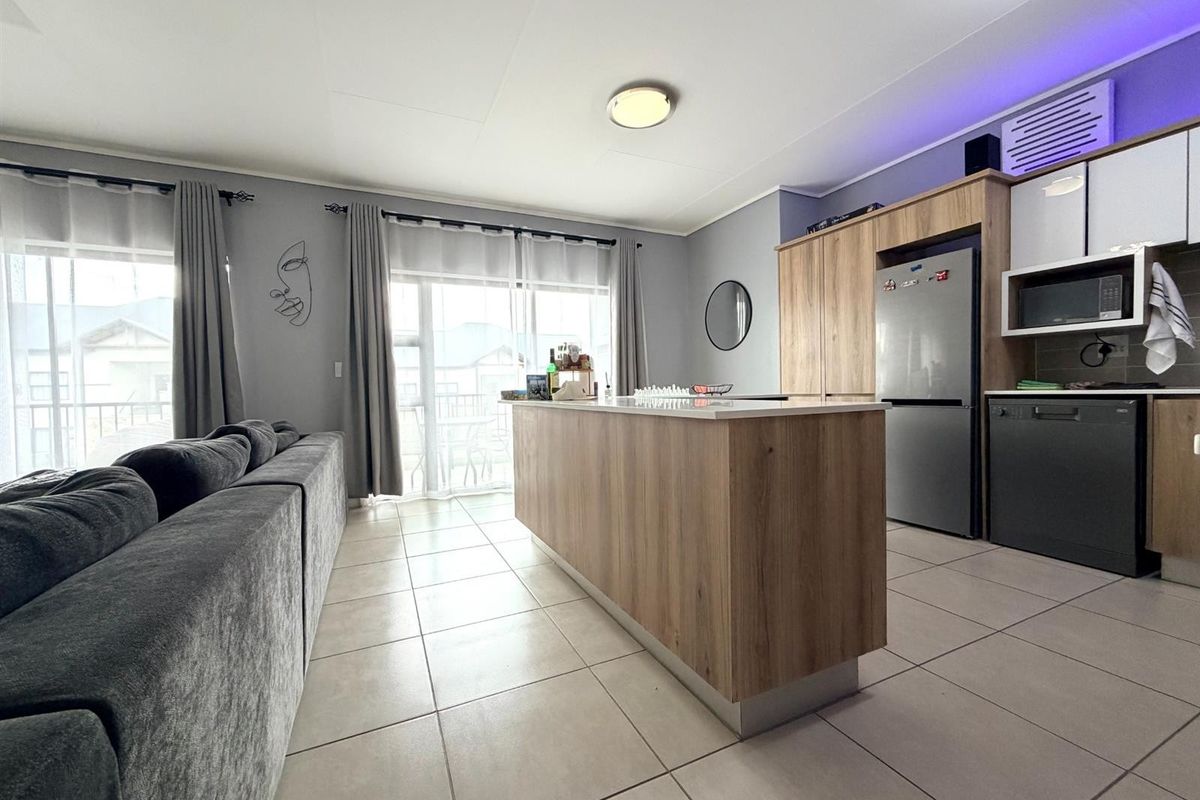 Apartment To Rent in Linbro Park, Sandton - Photo 4