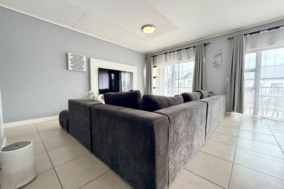 Apartment To Rent in Linbro Park, Sandton - Photo 5