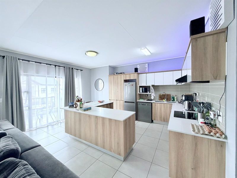 Apartment To Rent in Linbro Park, Sandton - Photo 6
