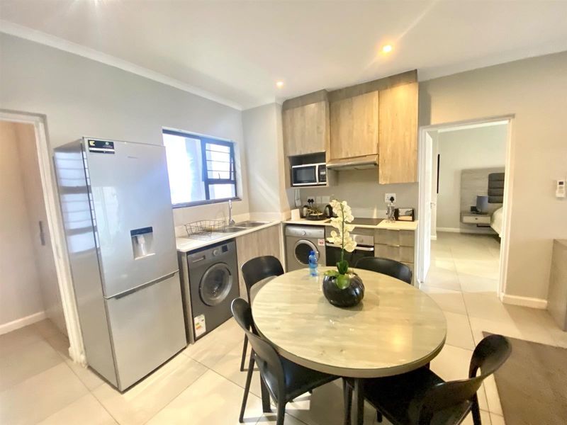 Apartment To Rent in Morningside, Sandton - Photo 2