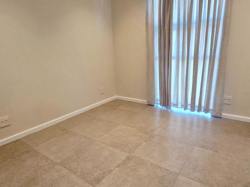 A Peaceful, Bright and Beautiful Apartment - Photo 8