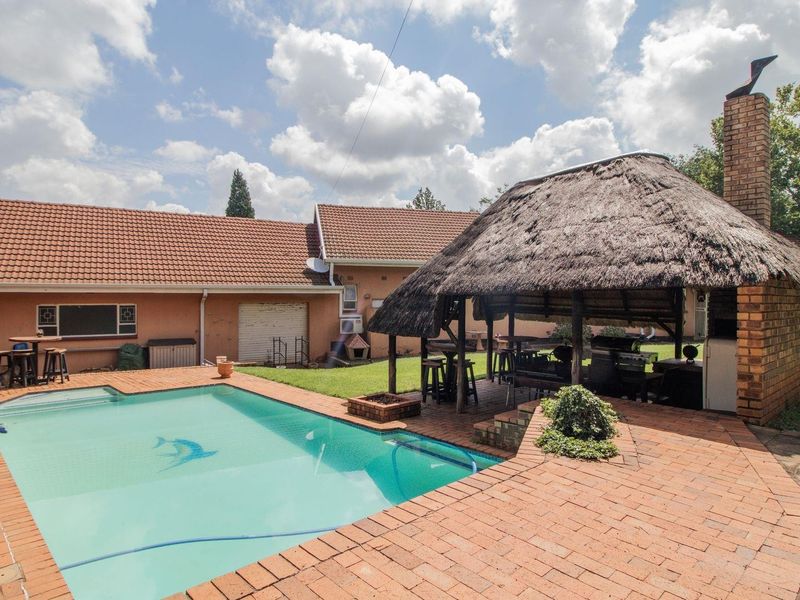 House For Sale in Glen Marais, Kempton Park - Photo 9