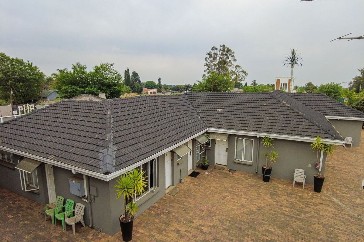 Commercial For Sale in Aston Manor Kempton Park Gauteng - Photo 3