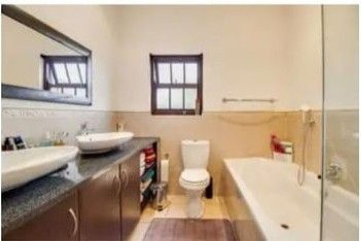 House For Sale in Willaway, Kyalami, Midrand - Photo 5
