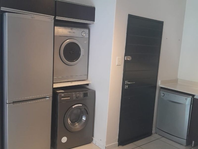 Apartment To Rent in Dainfern, Sandton - Photo 3