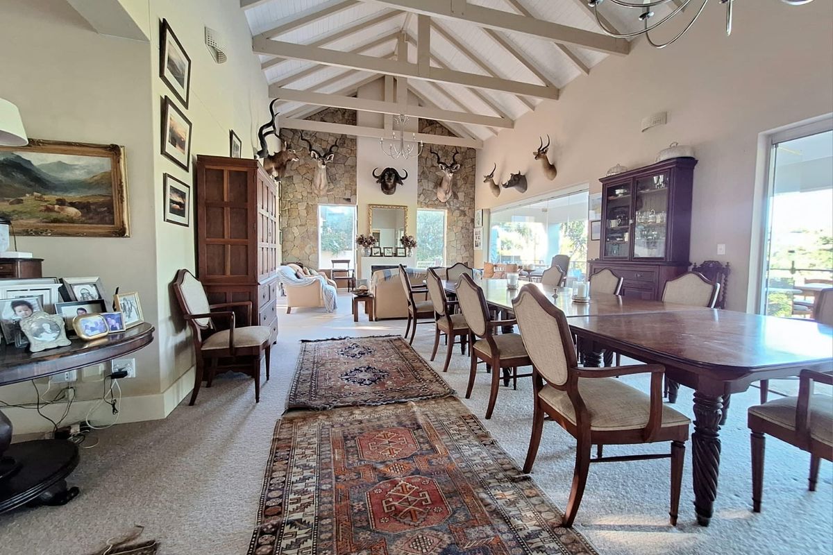 5Bed 5Bath Home With Wine Cellar, Study and Staff Room in Dunkirk Estate - Photo 3