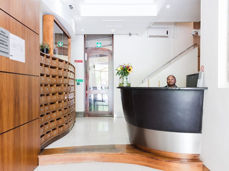 Apartment For Sale in Cape Town City Centre Cape Town Western Cape - Photo 6