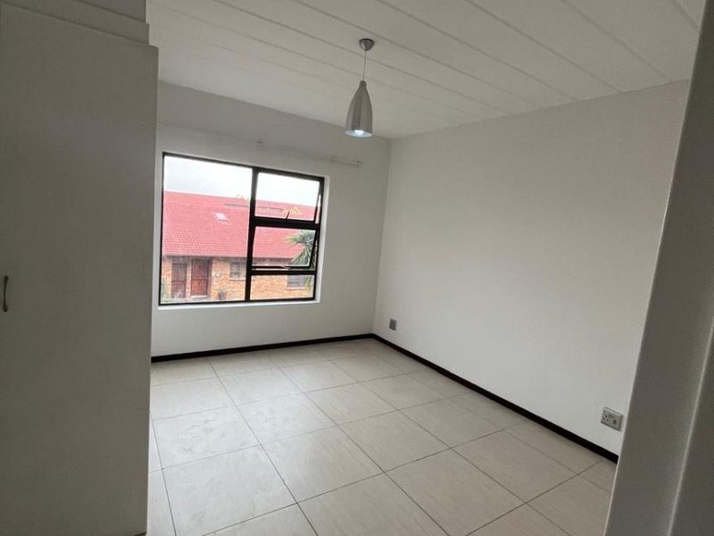 Apartment To Rent in Randburg Central, Randburg - Photo 10