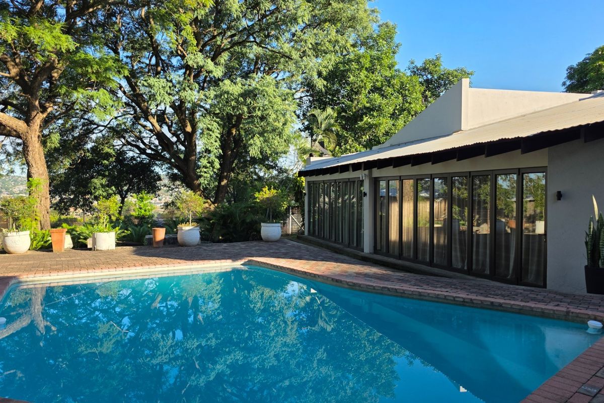 Trade the Rush for Space, Privacy and Lowveld Living - Photo 2