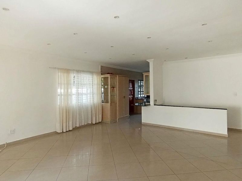Gem of a townhouse in Ramsgate, Kwazulu-Natal - Photo 2
