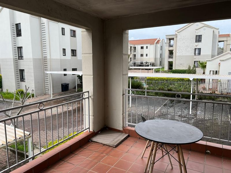Apartment To Rent in Noordwyk, Midrand - Photo 10