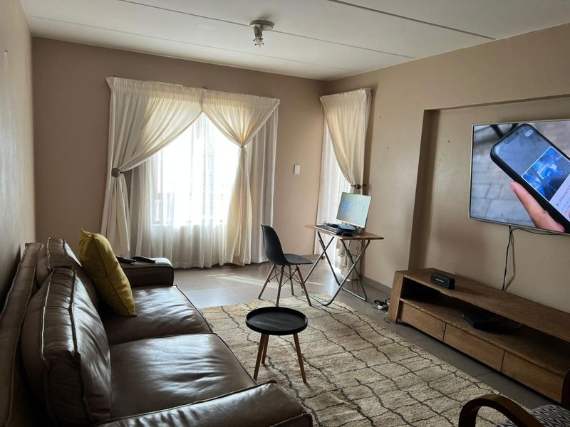 Apartment To Rent in Noordwyk, Midrand - Photo 7