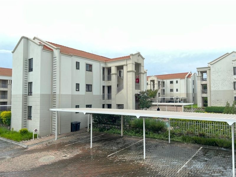 Apartment To Rent in Noordwyk, Midrand - Photo 2