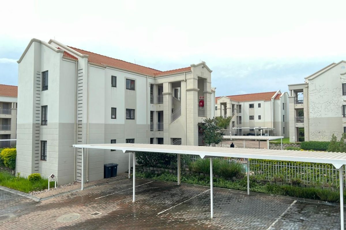 Apartment To Rent in Noordwyk, Midrand - Photo 2