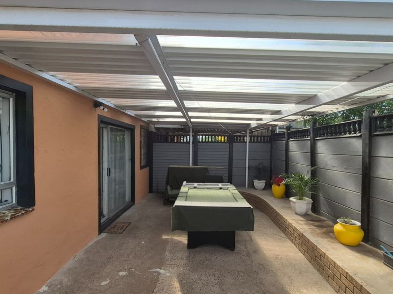 3 bedroom House For Sale in Jacobs, Austerville, Durban. - Photo 2