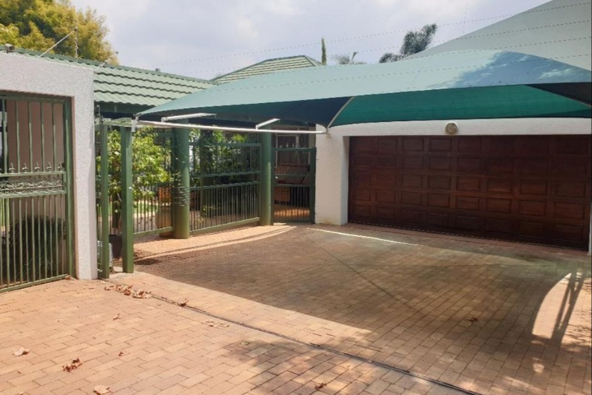 URGENT House For Sale in Kensington, Johannesburg - Photo 5