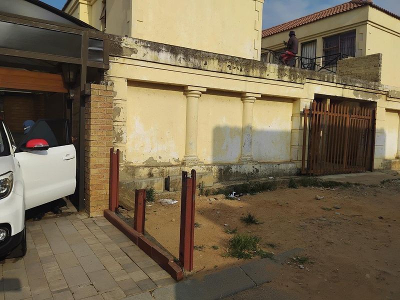 Apartment For Sale in Ehlanzeni, Tembisa - Photo 10