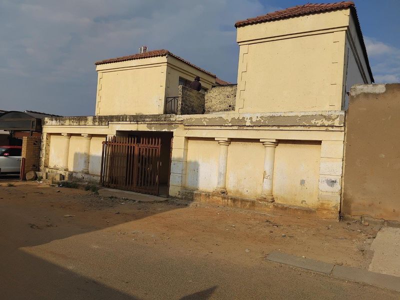 Apartment For Sale in Ehlanzeni, Tembisa - Photo 9