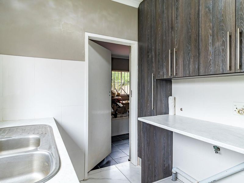 House For Sale in Glen Marais, Kempton Park - Photo 8