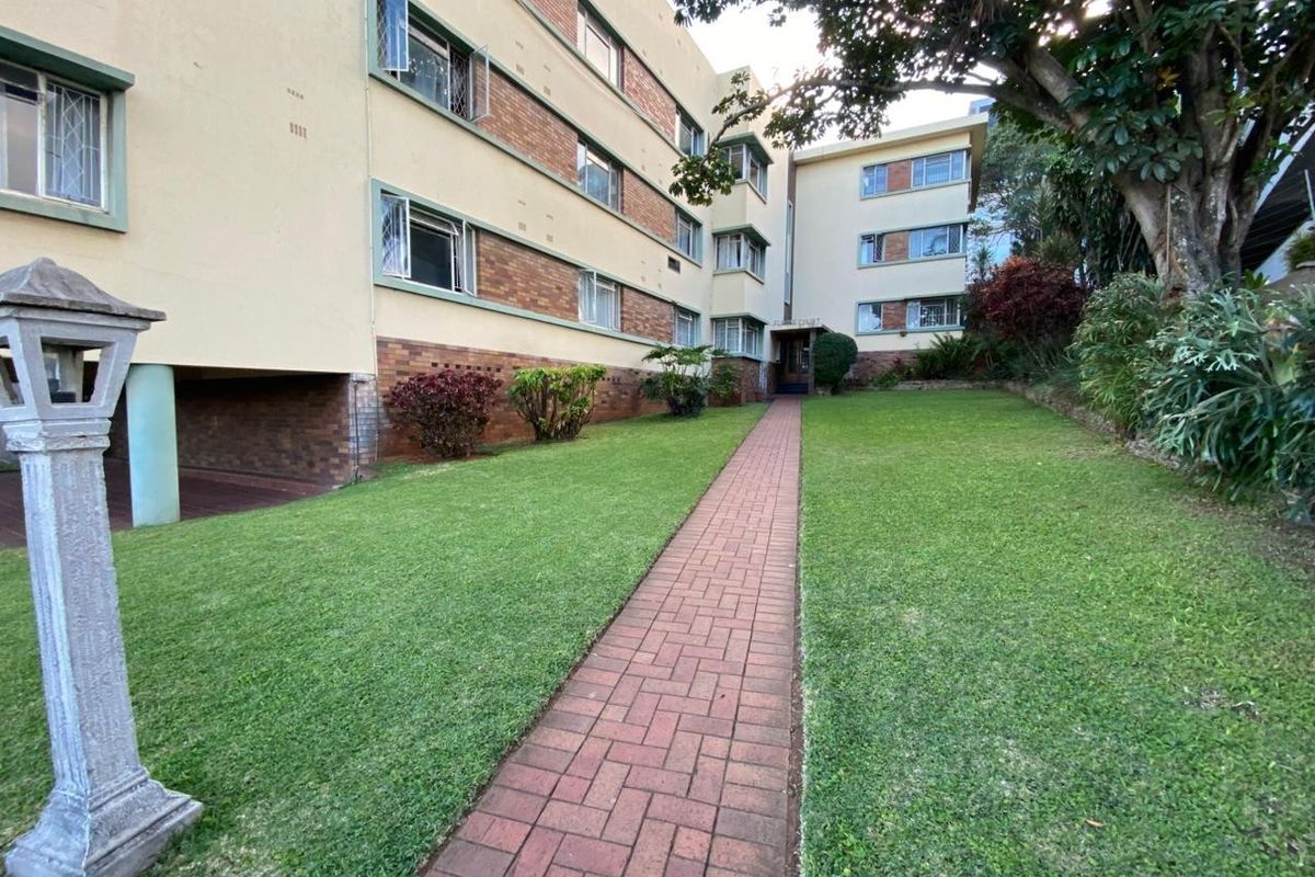 Apartment To Rent in Musgrave, Currie Road, Durban - Photo 2