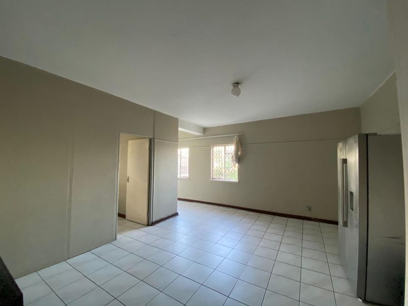 Apartment To Rent in Musgrave, Currie Road, Durban - Photo 8