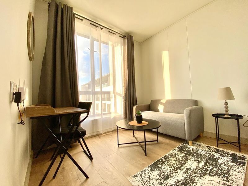 Studio Apartment To Rent in Rosebank, Johannesburg - Photo 10