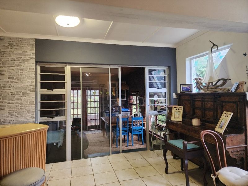Spacious and furnished 1 Bedr garden flat in Aston Bay to rent - Photo 9
