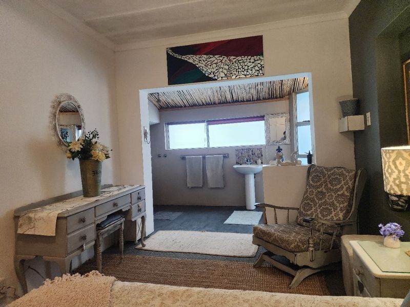 Spacious and furnished 1 Bedr garden flat in Aston Bay to rent - Photo 3