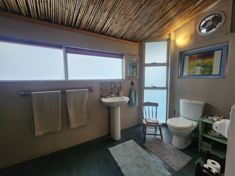 Spacious and furnished 1 Bedr garden flat in Aston Bay to rent - Photo 4