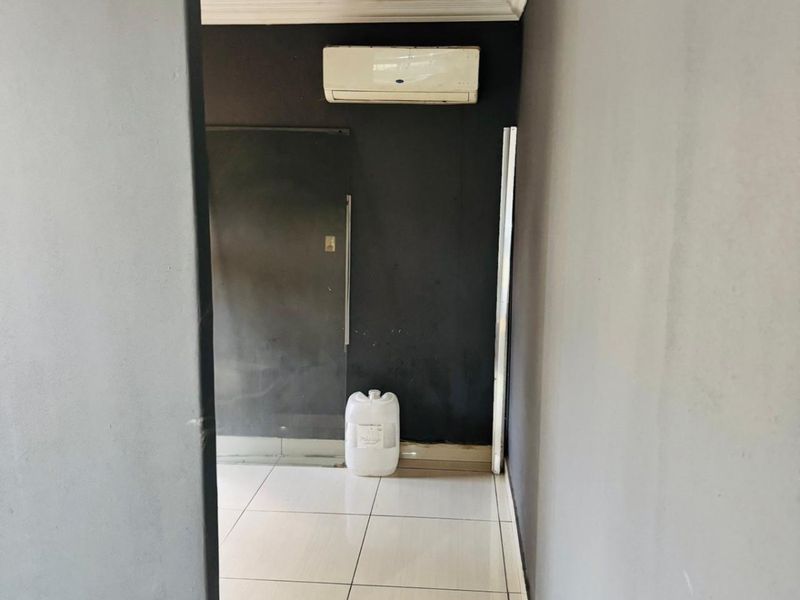 House To Rent in Amanzimtoti, KwaZulu Natal - Photo 9