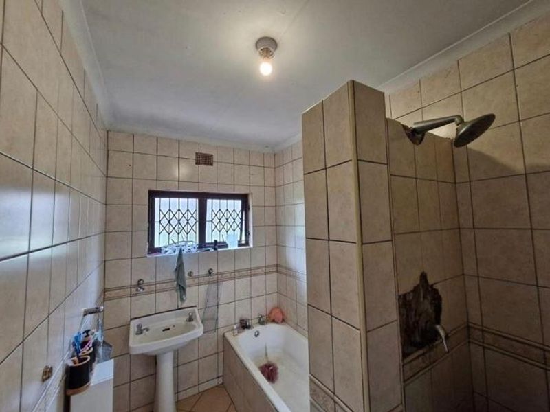 House For Sale in Bellair, Durban, KwaZulu Natal - Photo 9