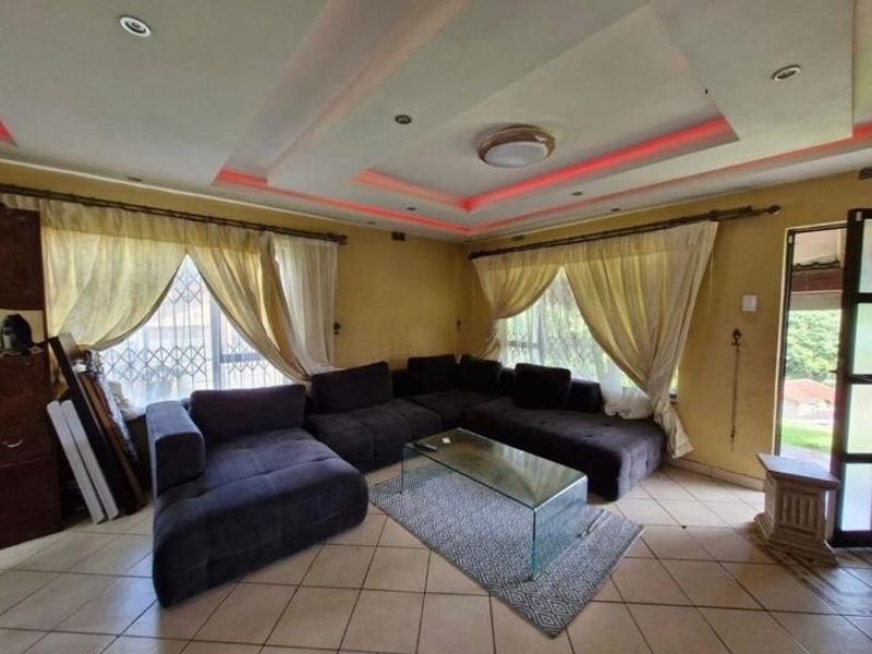House For Sale in Bellair, Durban, KwaZulu Natal - Photo 2
