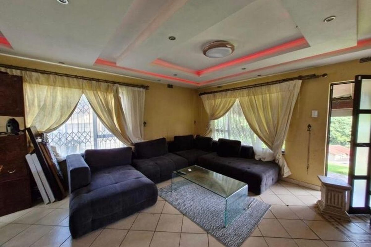 House For Sale in Bellair, Durban, KwaZulu Natal - Photo 2